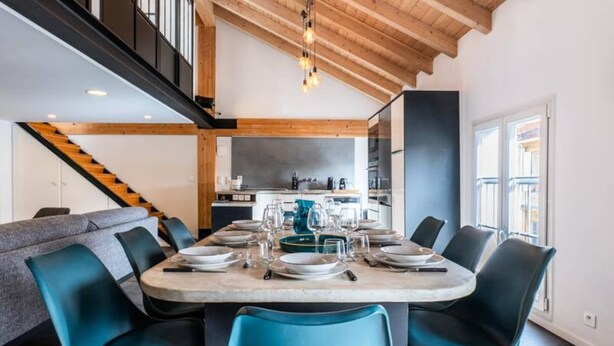 Dining - Spacious Duplex in the Heart of the City (Cannes)