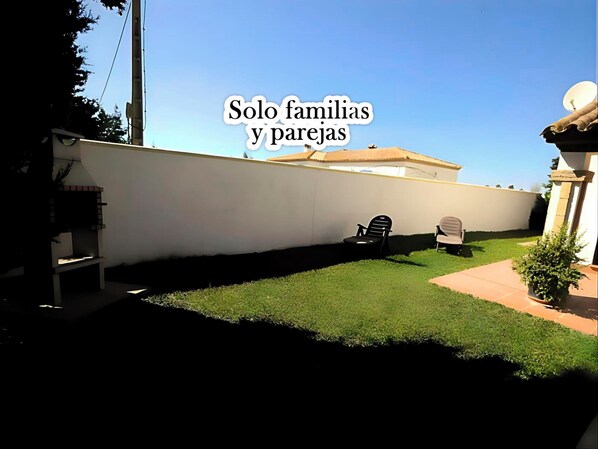 Comfort Chalet, Patio, Garden View | Terrace/patio - Alquiler de chalet en el Palmar  (Vejer de la Frontera)