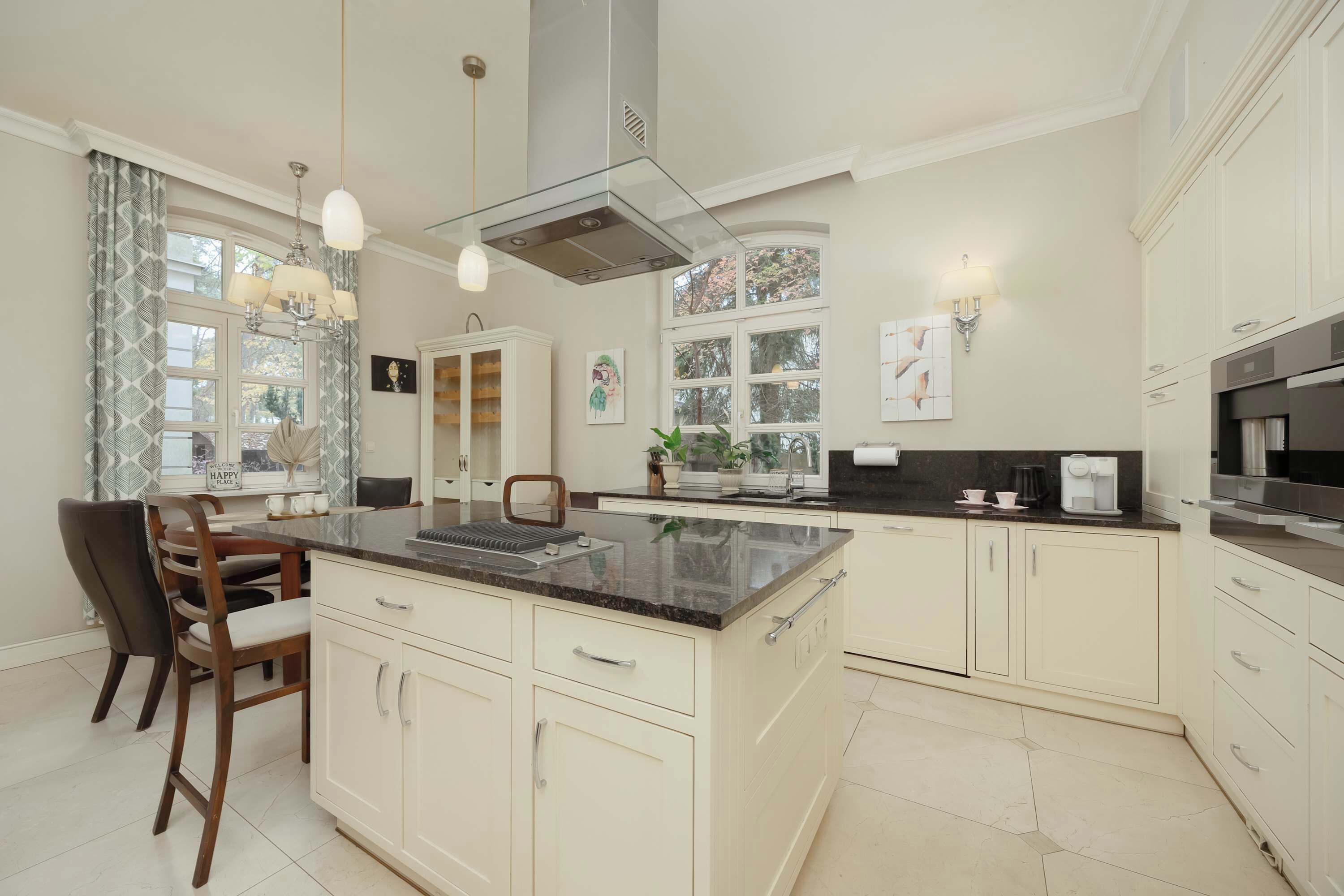 冰箱、烤箱、炉灶、洗碗机