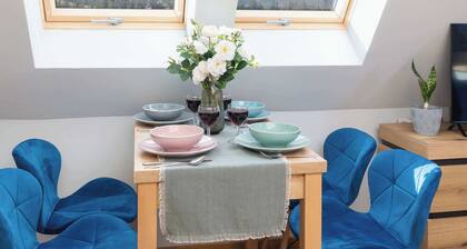 Cozy Apartment | Mountain View, Parking, Air Conditioning