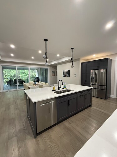 Modern 4,000+ sq ft Oasis in Grand Bend. Perfect for large families or groups!