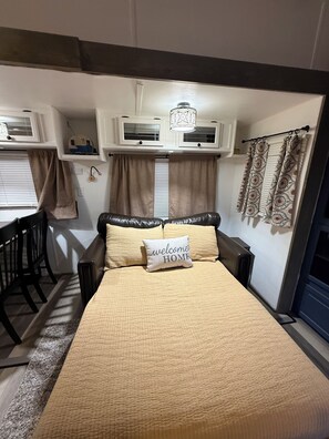 1 sovrum, strykjärn/strykbräda, gratis wi-fi och sängkläder