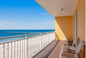 Property grounds - ⭐Beach Front | GULF VIEWS | HUGE Balcony | Pool | Sterling Reef 405⭐ (Panama City Beach)