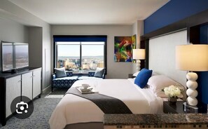 2 bedrooms, iron/ironing board, WiFi, bed sheets - 1/1 Studio Plus AVAILABLE for F1 weekend! (Las Vegas)