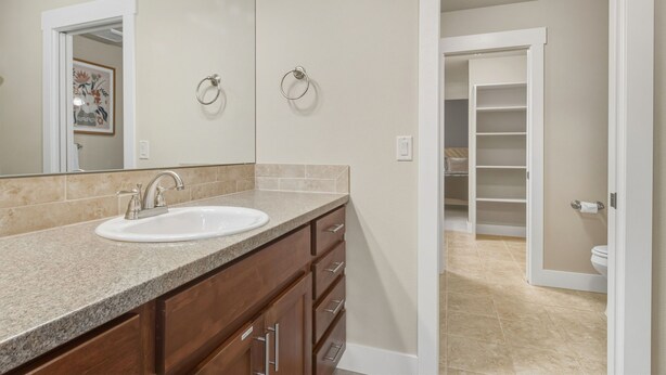 Hair dryer, towels - Ember & Ash | Designer Home w/ King Beds, Games (Fort Collins)