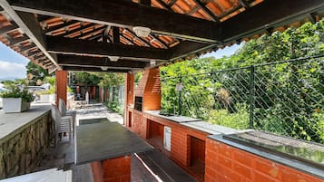 Apartamento | Opções para refeição ao ar livre