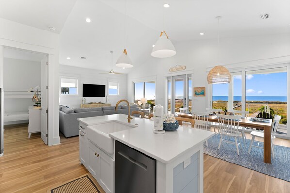Interior - Gulf-Front 3BR Home w/Private Pool | Beach Access (Port St. Joe)