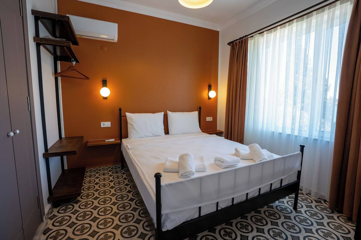 Standard Room, Sea View | WiFi (free)