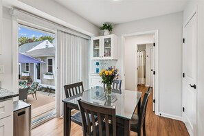 Dining - Bay Ridge House- Charming 2-Bedroom Home – Large Backyard, Family-Friendly, Clos (Annapolis)