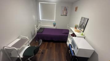 1 Schlafzimmer, Bügeleisen/Bügelbrett, WLAN