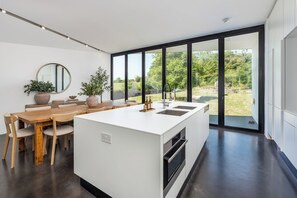Fridge, microwave, oven, dishwasher - Pass the Keys | Bond-villain Style Home, with Panoramic Views (Newbury)