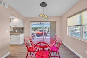 Dining - ULTIMATE KEYS GETAWAY!  WATERFRONT HOUSE WITH POOL, HOT TUB, CABANA AND MORE! (Key Largo)
