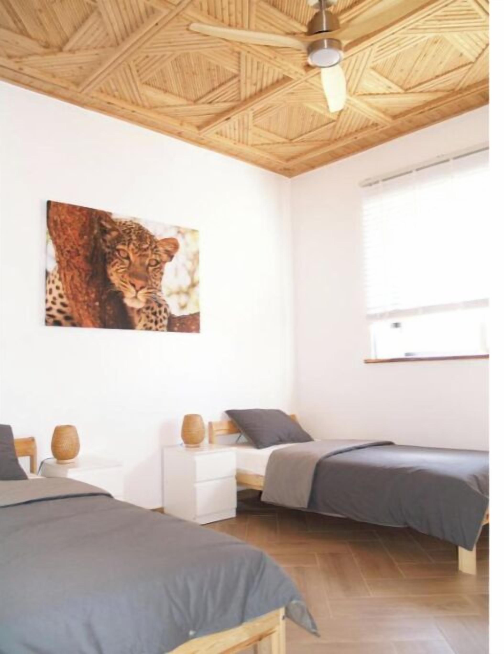 Desk, laptop workspace, free WiFi