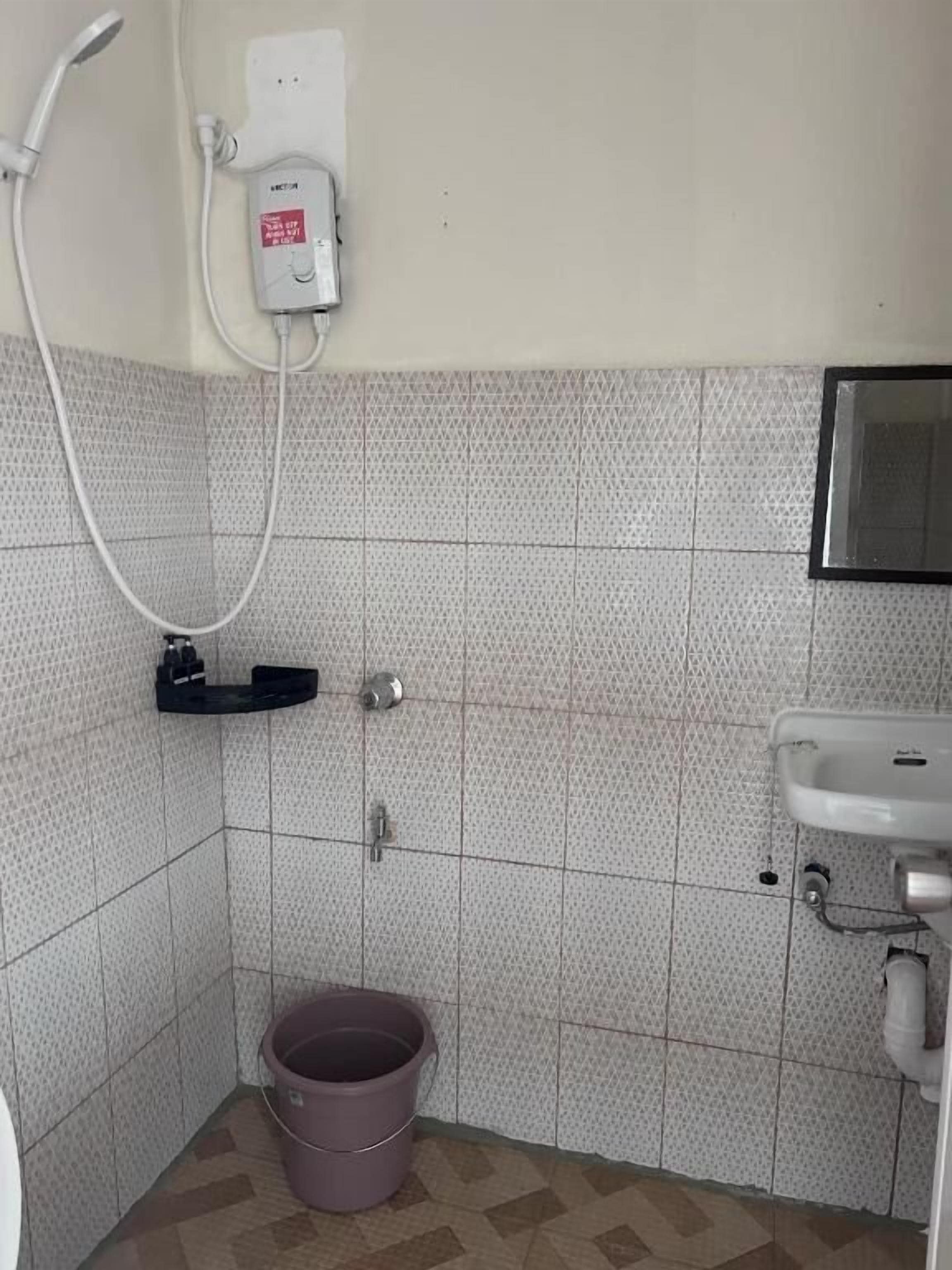 Free toiletries, towels, soap, shampoo