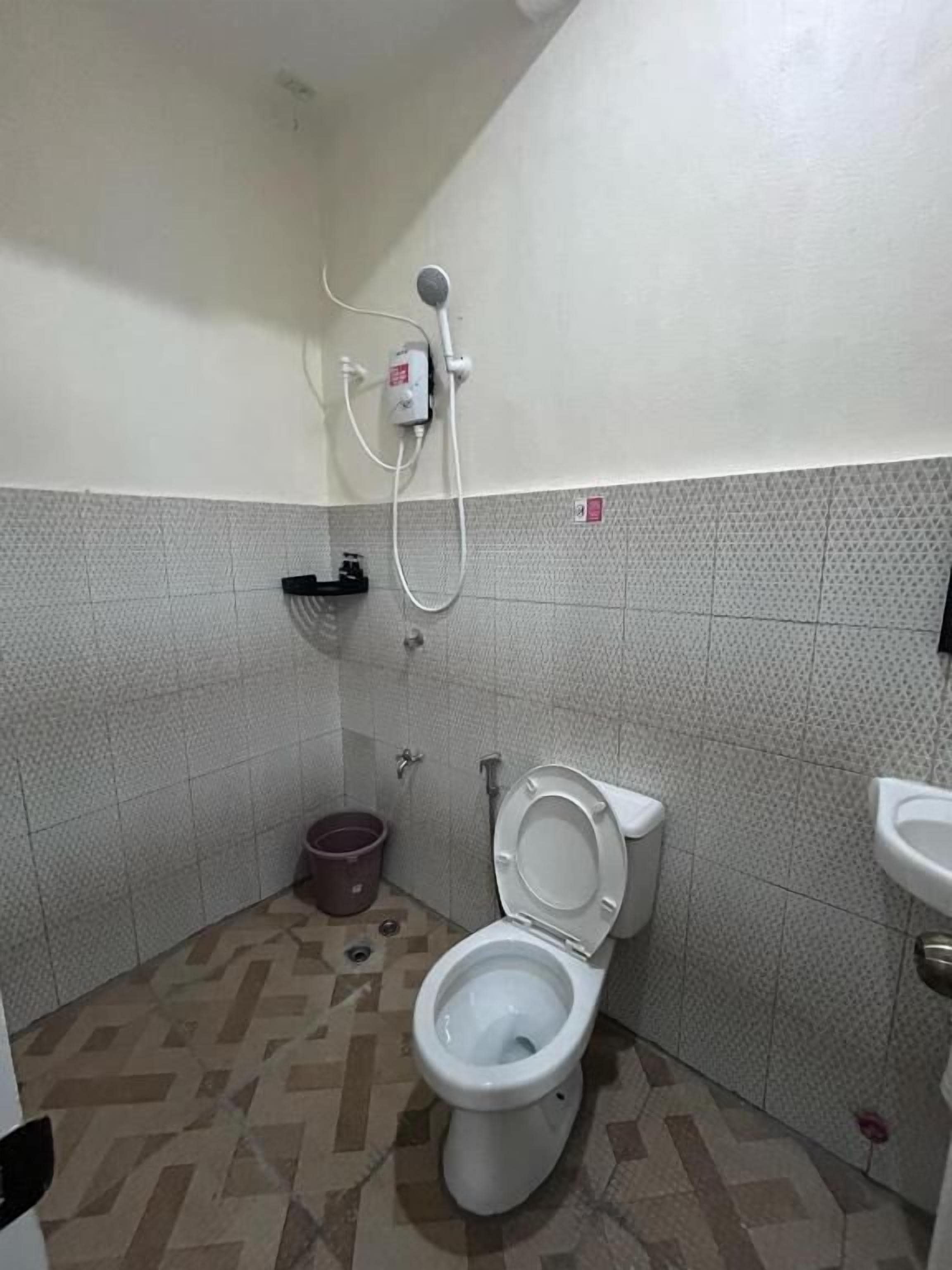 Đồ dùng nhà tắm miễn phí, khăn tắm, xà phòng, dầu gội 