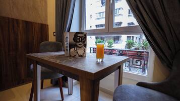 TV LED 42 polegadas com canais via satélite, Netflix