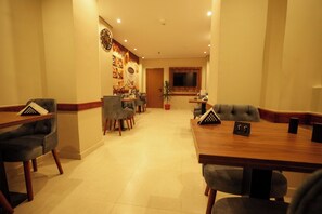 غرفة لتناول الطعام