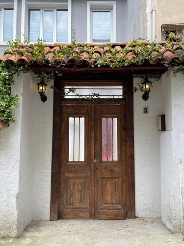 ASMAALTI GUEST HOUSE