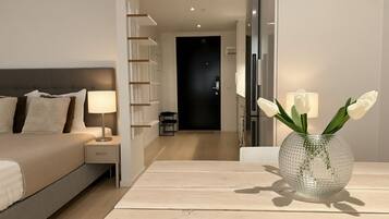 1 slaapkamer, een strijkplank/strijkijzer, wifi, beddengoed