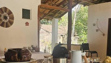 Desayuno bufé gratuito y diario