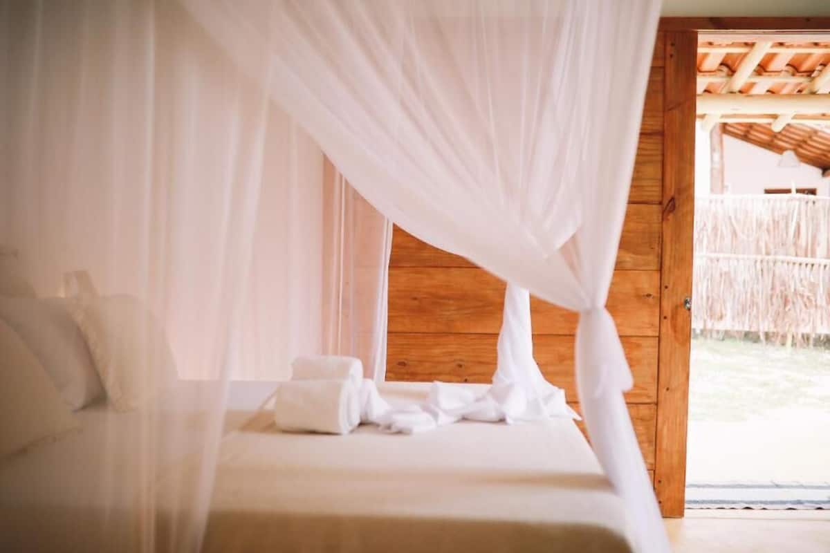 Comfort Room | Free WiFi