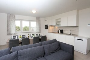 Interior - Het Polderzicht met uitgestrekt natuurzicht (Diksmuide)