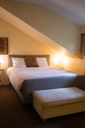 5 dormitoris, wifi gratuïta i roba de llit 