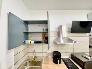 Microwave, oven, stovetop