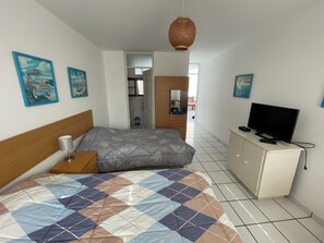 1 habitación, wifi y ropa de cama 