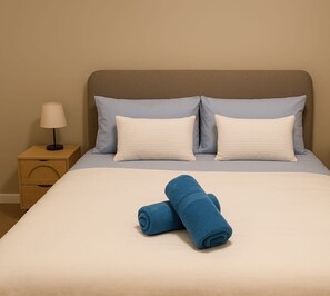 熨斗/熨衣板、上网接入、床单