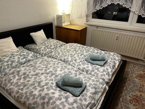 2 Schlafzimmer, Bügeleisen/Bügelbrett, Internetzugang