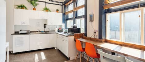 Shared kitchen facilities