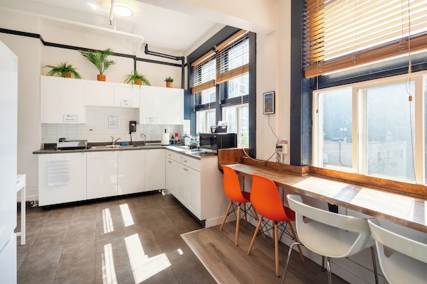 Shared kitchen facilities