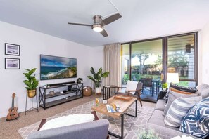 TV, offices - Beachfront Bliss | Walk to Sand, Pool, Restaurants (Kihei)