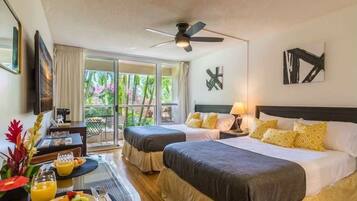 Desk, iron/ironing board, WiFi, bed sheets