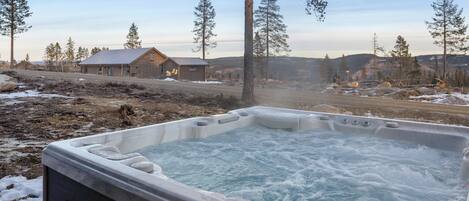 Baignoire à remous extérieure