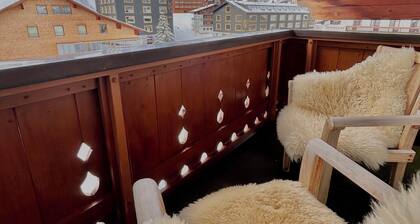 Haus Wallis - Family Room Simsalabim - Ski-In and Out at Ski Arlberg