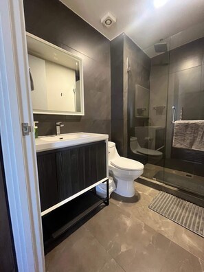 تجهيزات دش، مجففات شعر