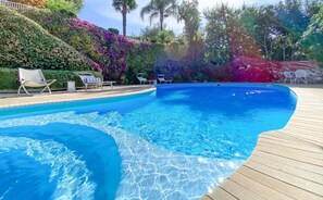 Pool - AMORE RENTALS - Villa Auxilia with Shared Pool and Terrace (Piano di Sorrento)