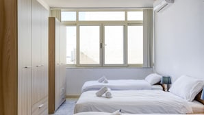 Unclassified image, 5 of 38, button - De Redin Collection / Suite No.16 / Ocean Views (Sliema)