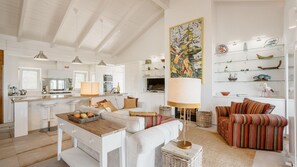 Televisor i llar de foc 