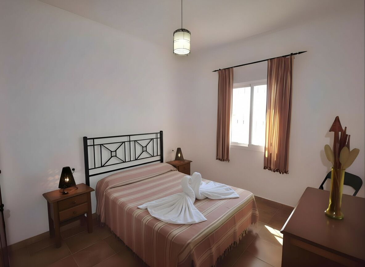 Comfort Chalet, Patio, Garden View | Iron/ironing board, free WiFi, bed sheets