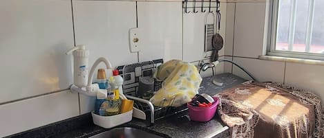 電子レンジ、コンロ