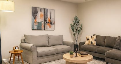 Westville Downtown Access • 2BR • Near Yale • Wifi