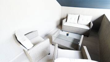 Svaja ApartHotel 4 | Bügeleisen/Bügelbrett, kostenloses Internet per Kabel