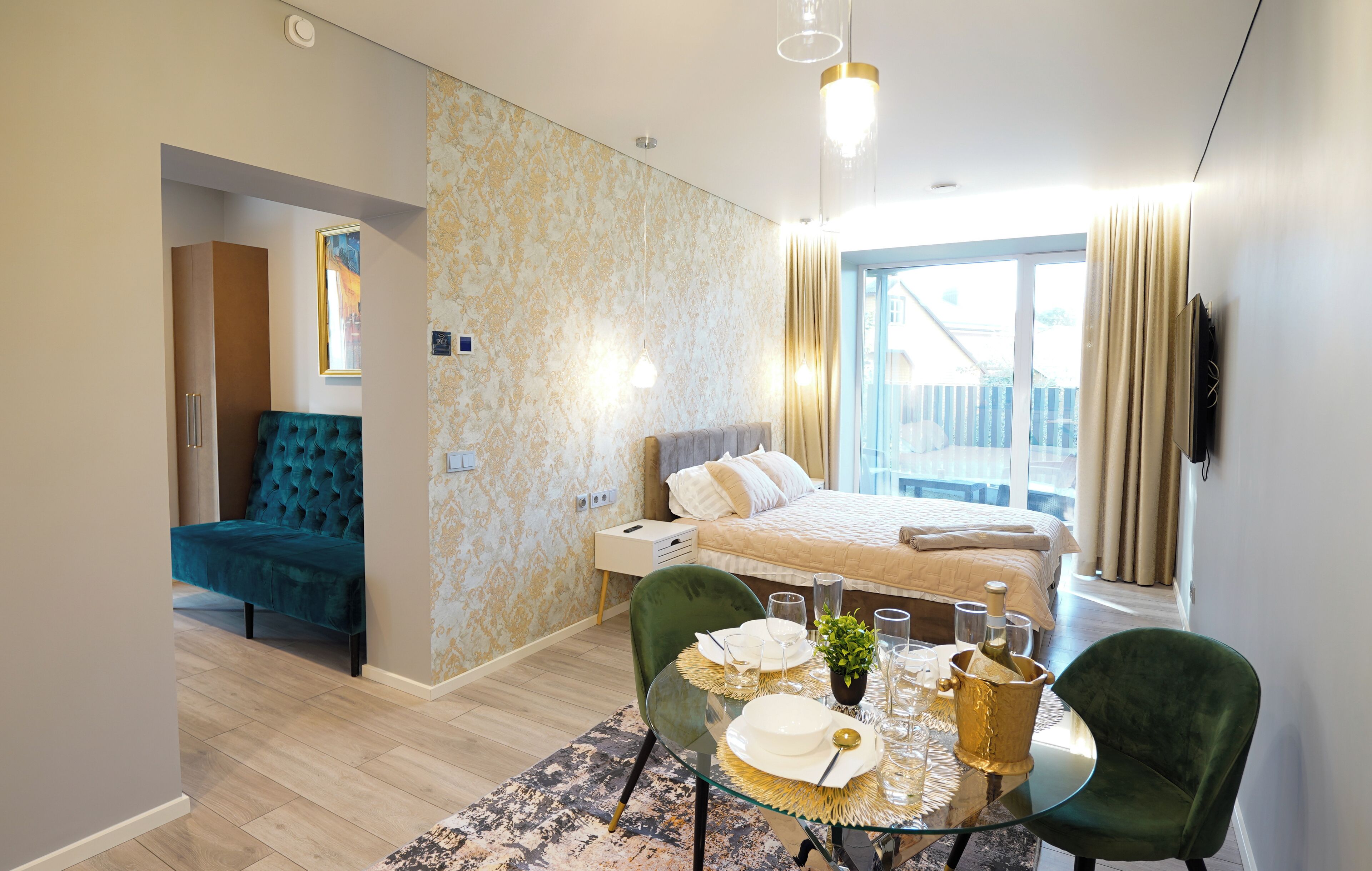 Svaja ApartHotel 3 | Bàn ủi/dụng cụ ủi quần áo 