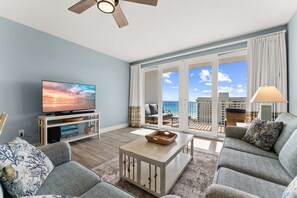 TV - Gulf View 3BR Resort Condo with 5 Pools (Panama City Beach)