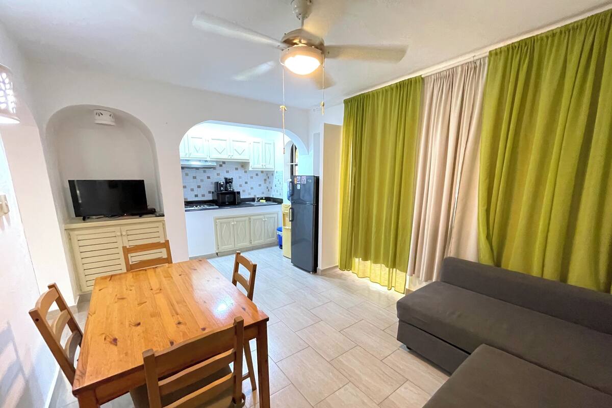 Classic Villa, 2 Bedrooms, Garden View, Garden Area | Private kitchen | Fridge, stovetop, coffee/tea maker, cookware/dishes/utensils