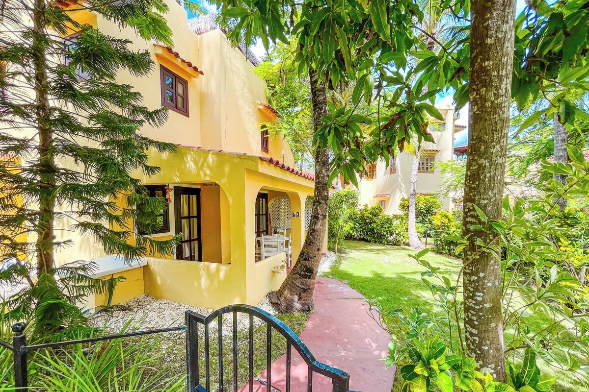 Classic Villa, 2 Bedrooms, Garden Area | Terrace/patio