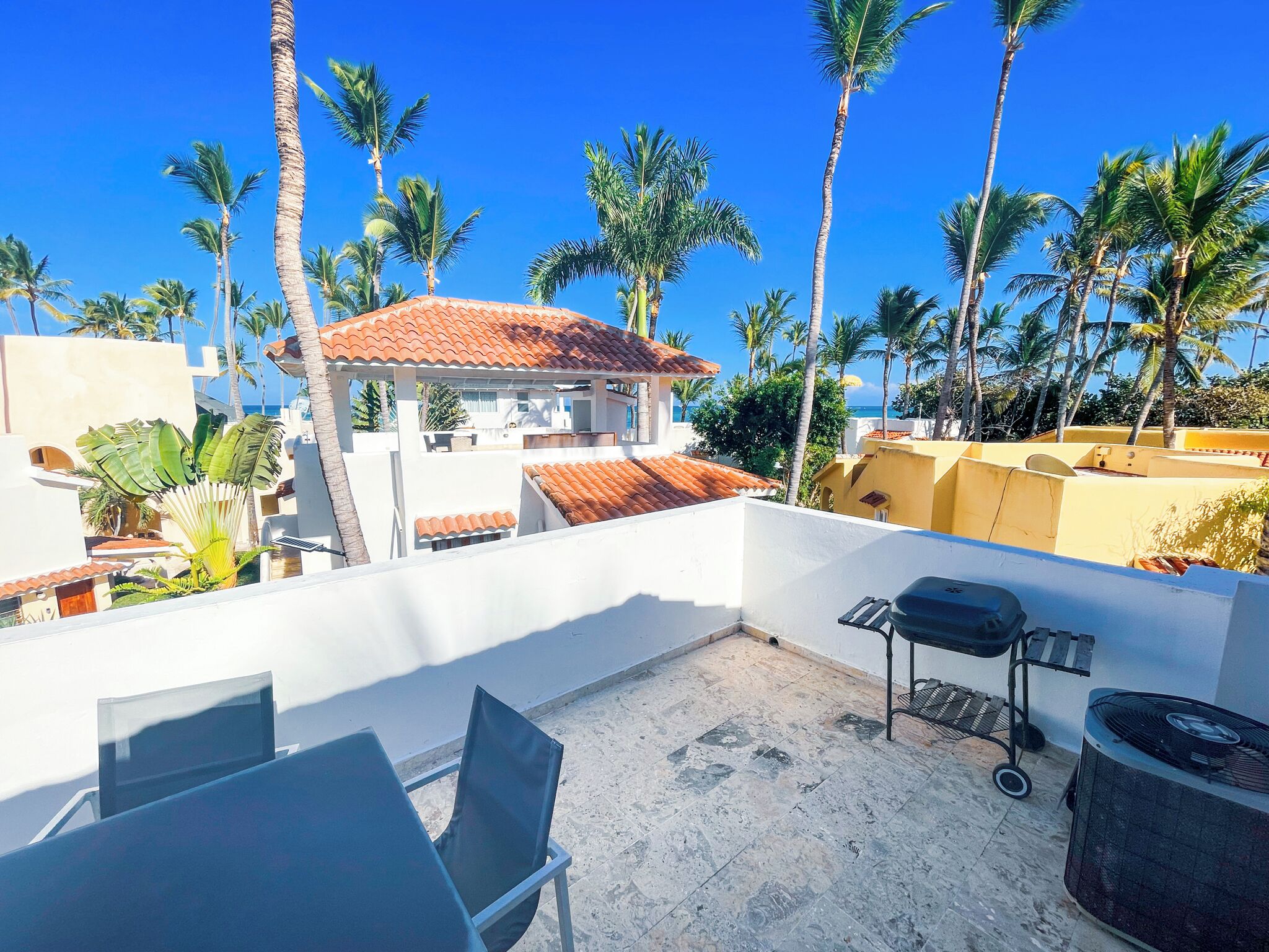 Vila Galeri, 2 kamar tidur, pemandangan kebun, tepi pantai | Pemandangan dari kamar